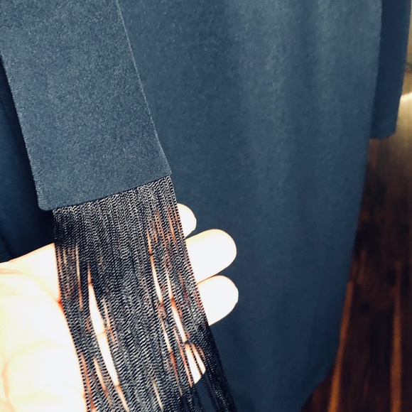 Dress - Picture 5 of 5